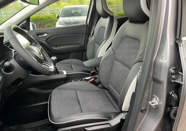 Renault Captur cena 91990 przebieg: 1727, rok produkcji 2023 z Janów Lubelski małe 326